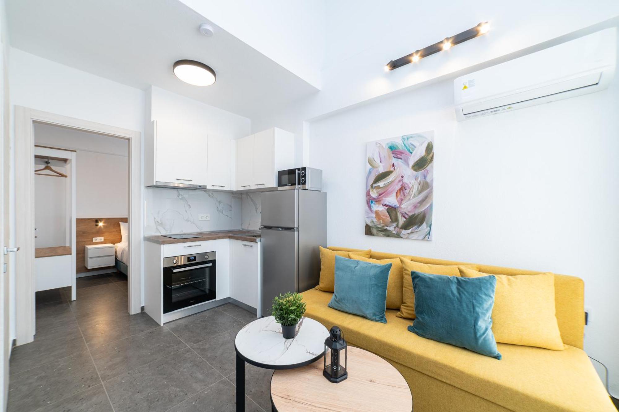 Danai & Palm Residential Complexes Apartment Ofrinion Bagian luar foto